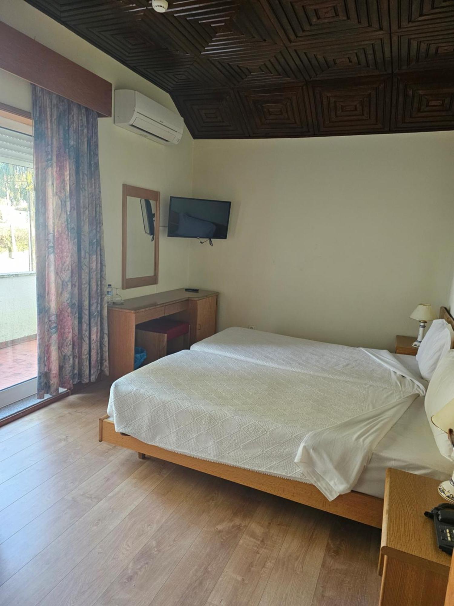 Hotel Cruz Da Mata Mangualde Extérieur photo